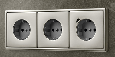 SCHUKO® Steckdosen mit USB bei Elektro Leipold GmbH&Co.KG in Mitterteich