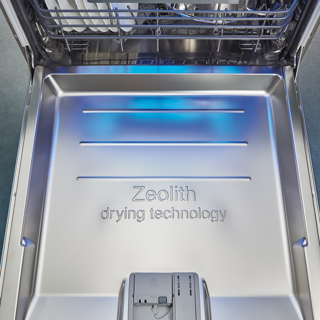 Zeolith Trocknen – Für glänzende Spülergebnisse bei Elektro Leipold GmbH&Co.KG in Mitterteich
