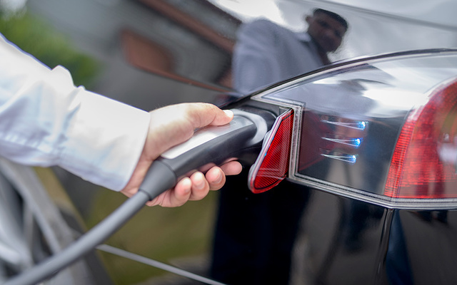 Elektro­mobilität bei Elektro Leipold GmbH&Co.KG in Mitterteich