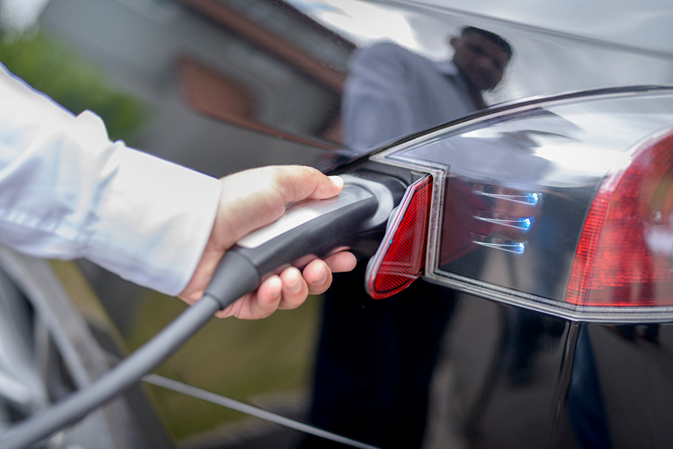 Elektro­mobilität bei Elektro Leipold GmbH&Co.KG in Mitterteich